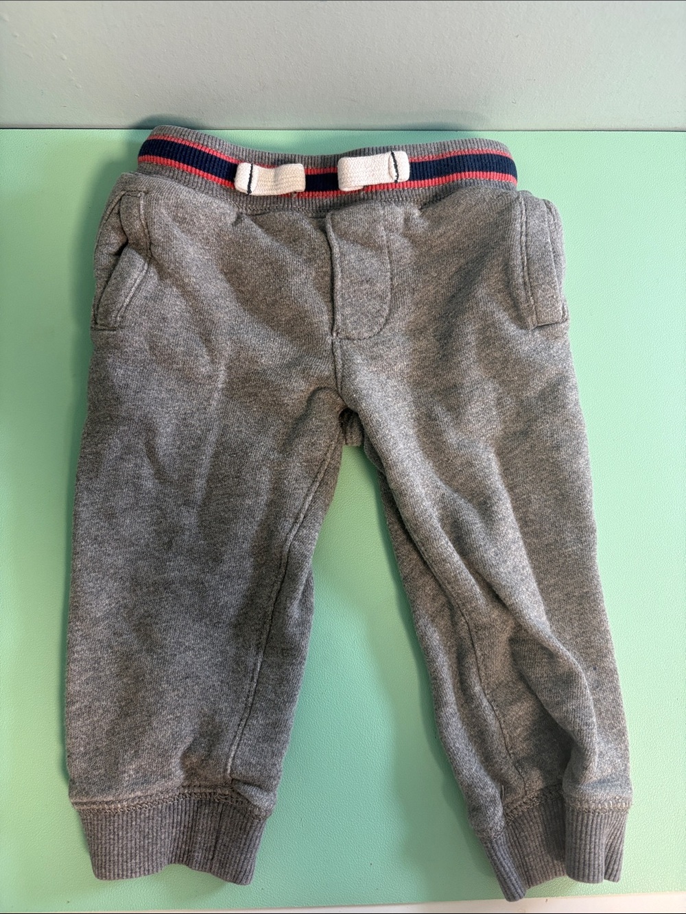 Old Navy Grey Jogger Sweatpants, Boy Size 18months